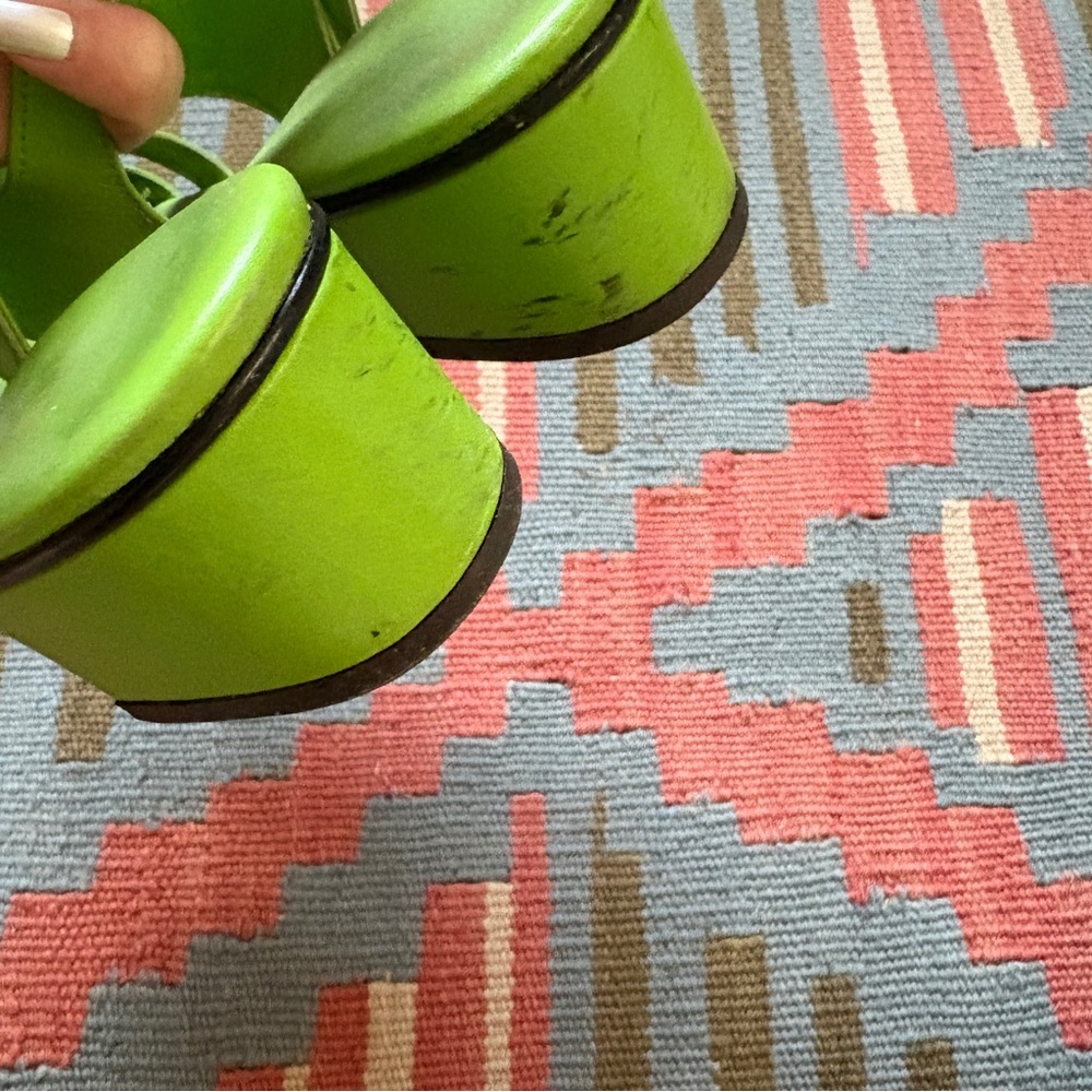 Vtg 60s 70s Lime Green Leather Strappy Heeled Sandals 6-6.5 made in italy - Picture 5 of 9